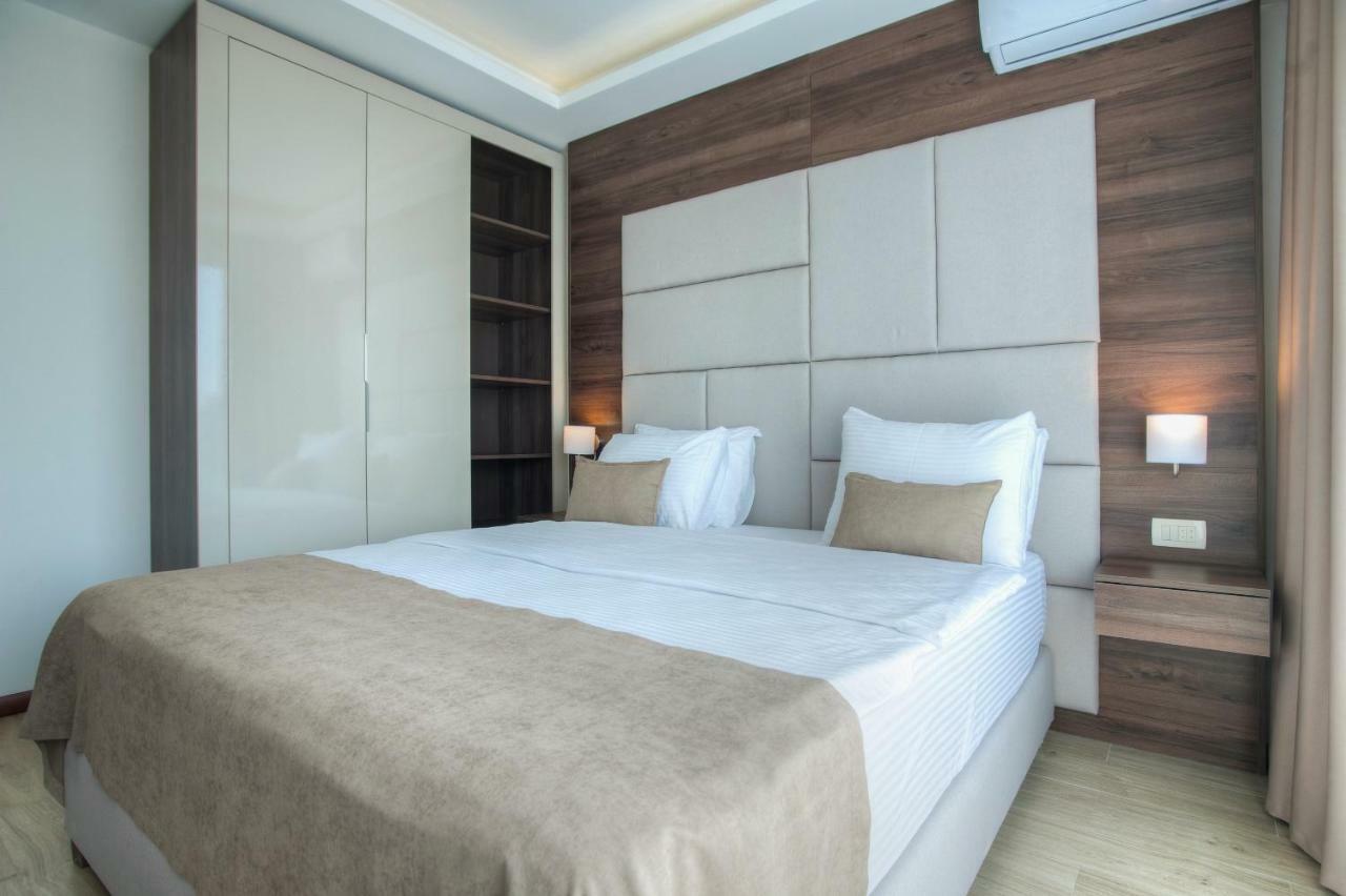 Hotel Twelve By Aycon Budua Esterno foto